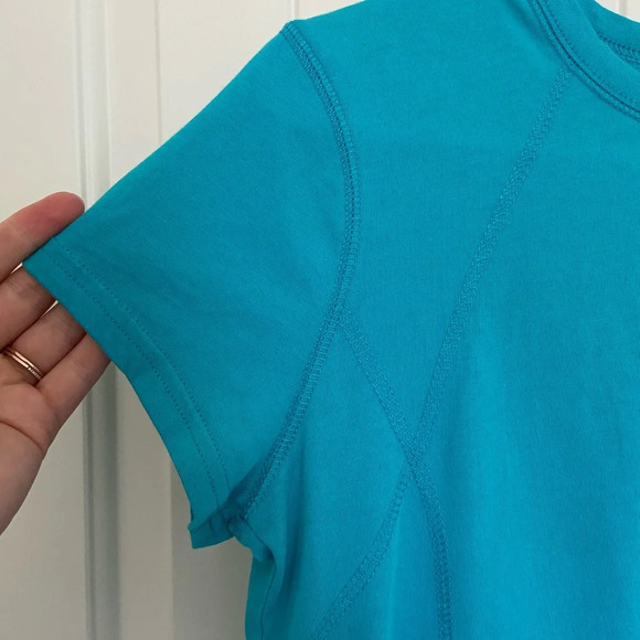 EUC | Tekgear women’s turquoise active top — small - Picture 2 of 4
